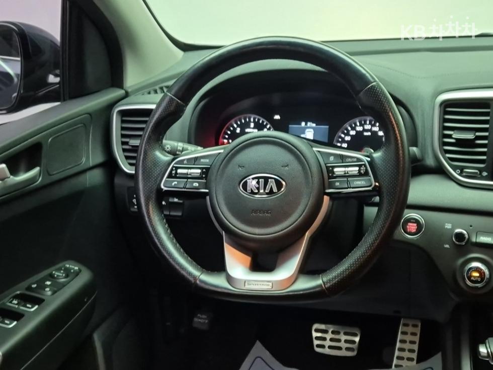 2020 - kia sportage