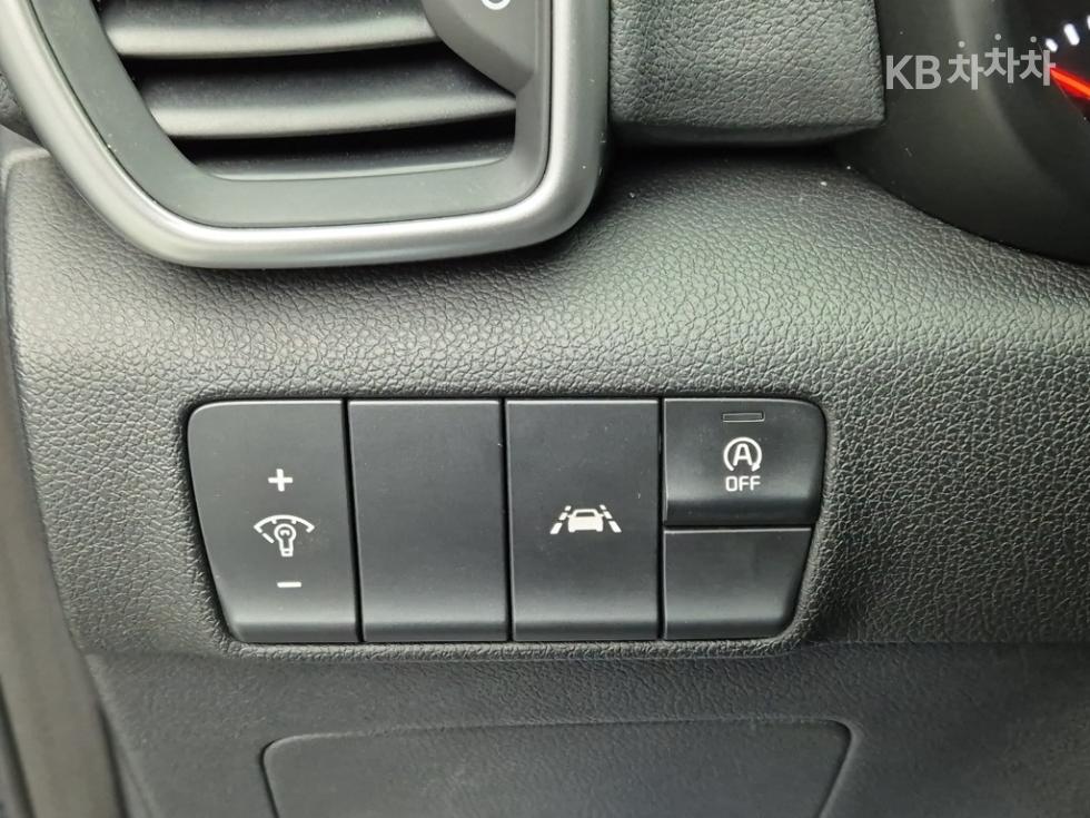 2020 - kia sportage