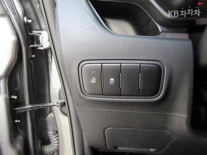 Kia Ray 1.0 Gasoline Prestige - фото 12