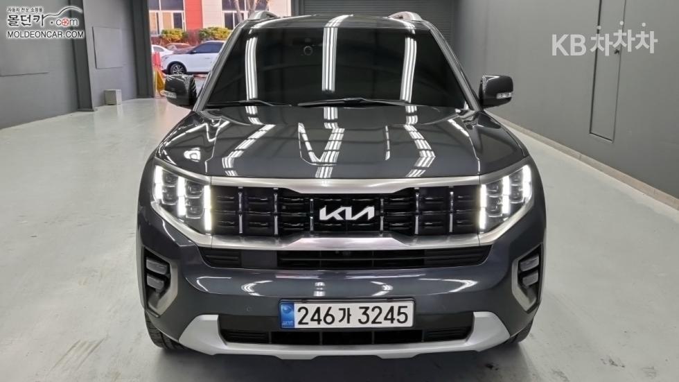 2022 - kia mohave
