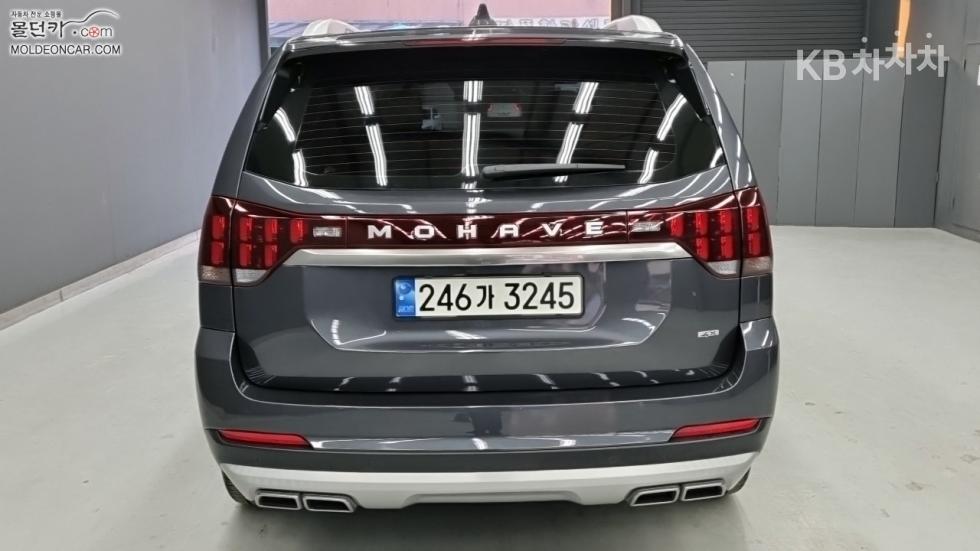 2022 - kia mohave