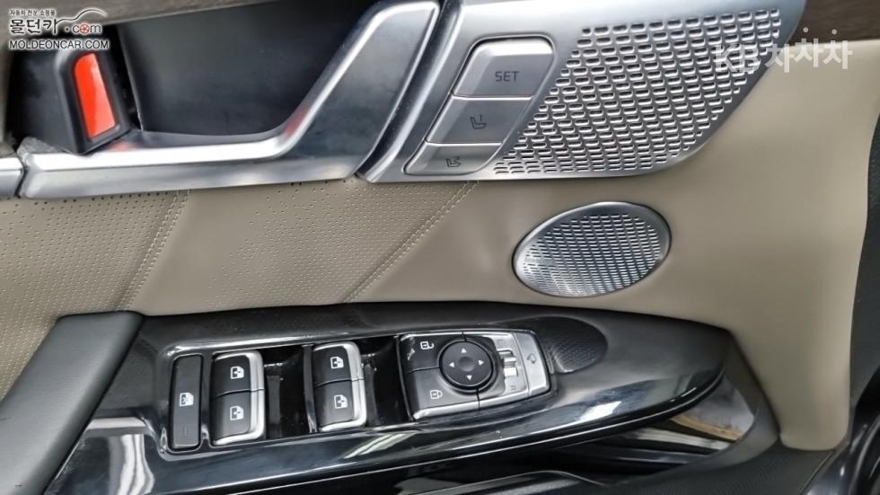 2022 - kia mohave