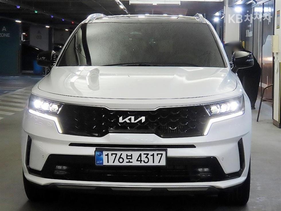 2022 - kia sorento
