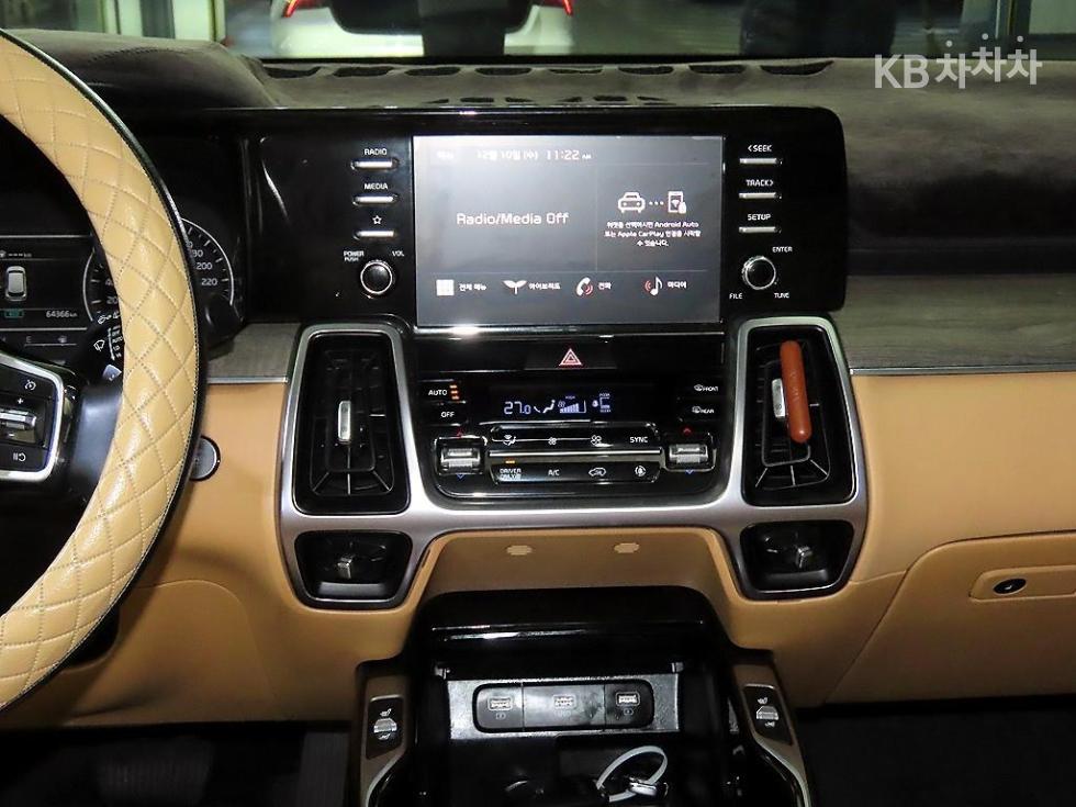 2022 - kia sorento