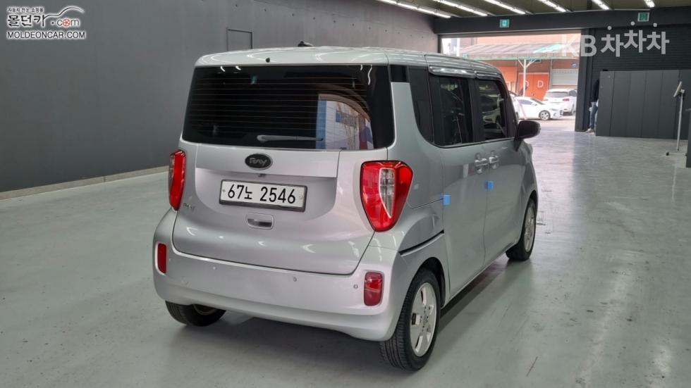 2012 - kia ray
