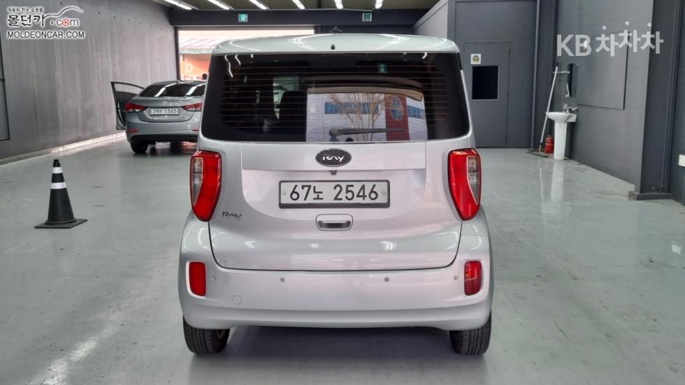 2012 - kia ray