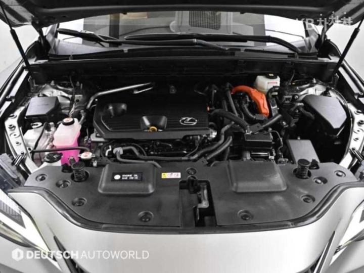 Lexus NX AZ20 350h Premium 7