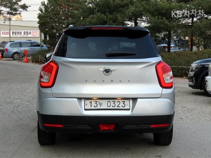 KG Mobility (Ssangyong) Tivoli 2WD IX - фото 4