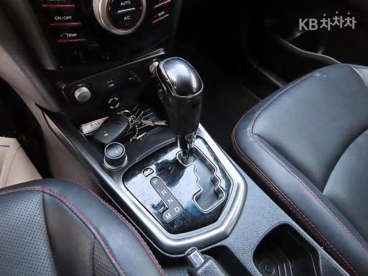 KG Mobility (Ssangyong) Tivoli 2WD IX - фото 10