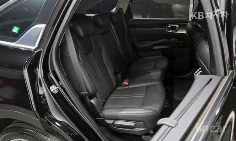 2021 - kia sorento