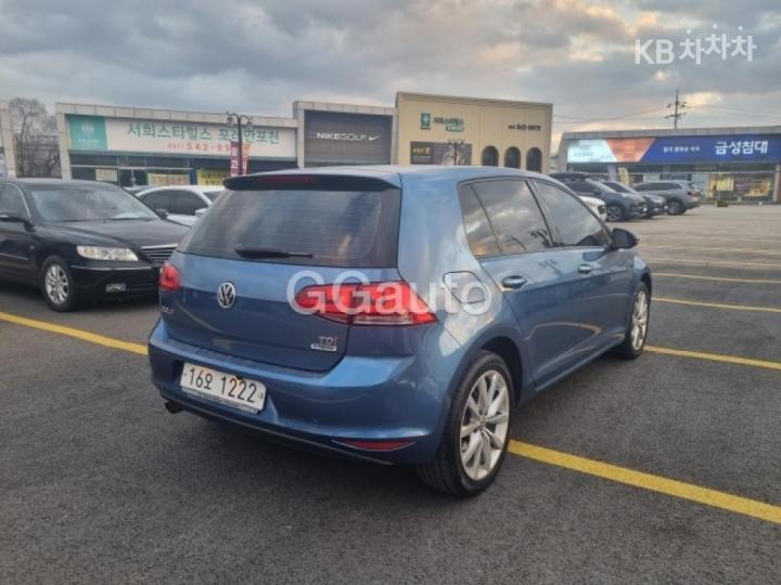 Volkswagen Golf 1.6 TDI BlueMotion MK7 3