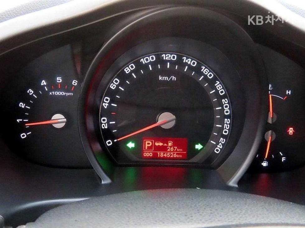 2011 - kia sportage