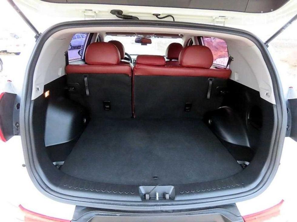 2011 - kia sportage