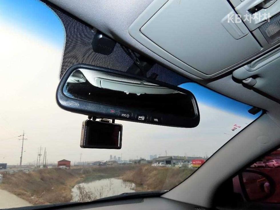 2011 - kia sportage