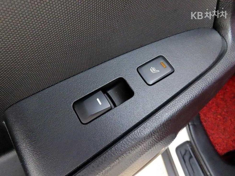 2011 - kia sportage