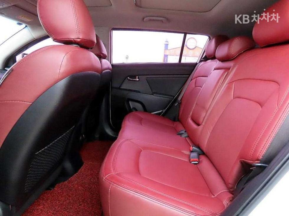 2011 - kia sportage