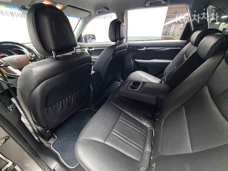2011 - kia sorento