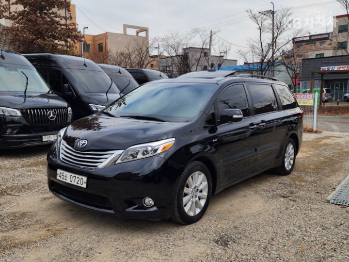 Toyota Sienna 3.5 AWD A/ T 2