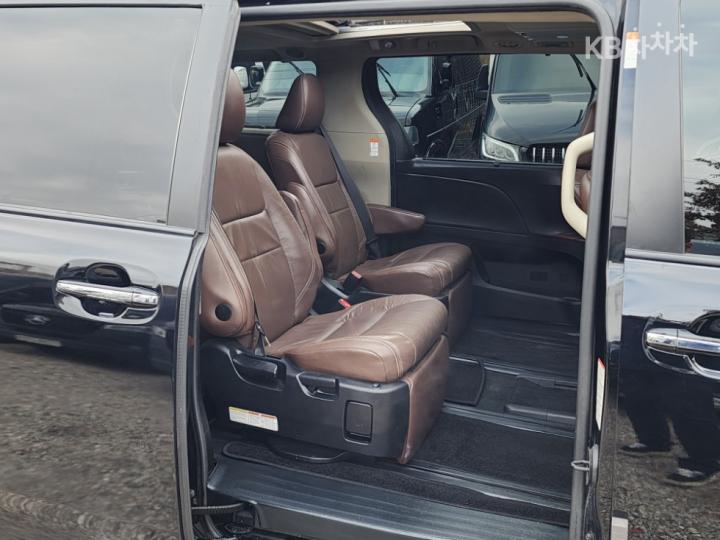 Toyota Sienna 3.5 AWD A/ T 10