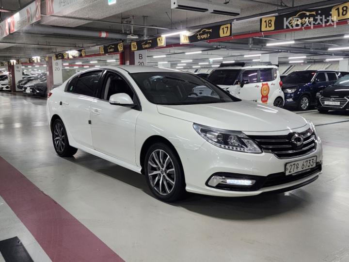 Renault SM5 Nova LE Base Type 8