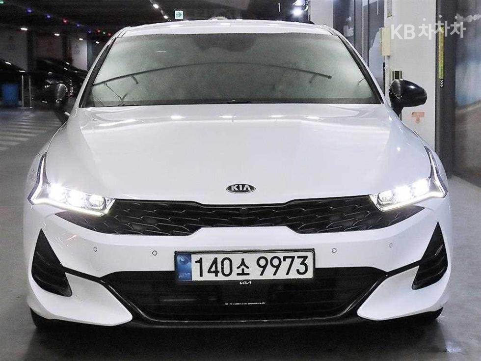 2021 - kia k5