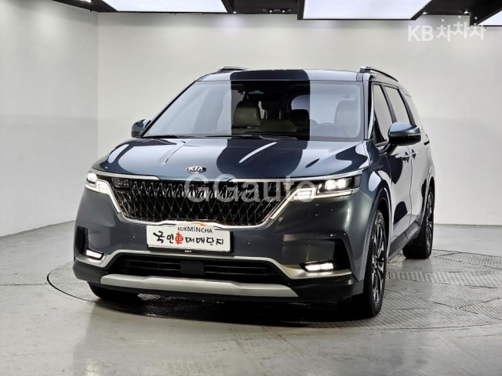 2021 - kia carnival