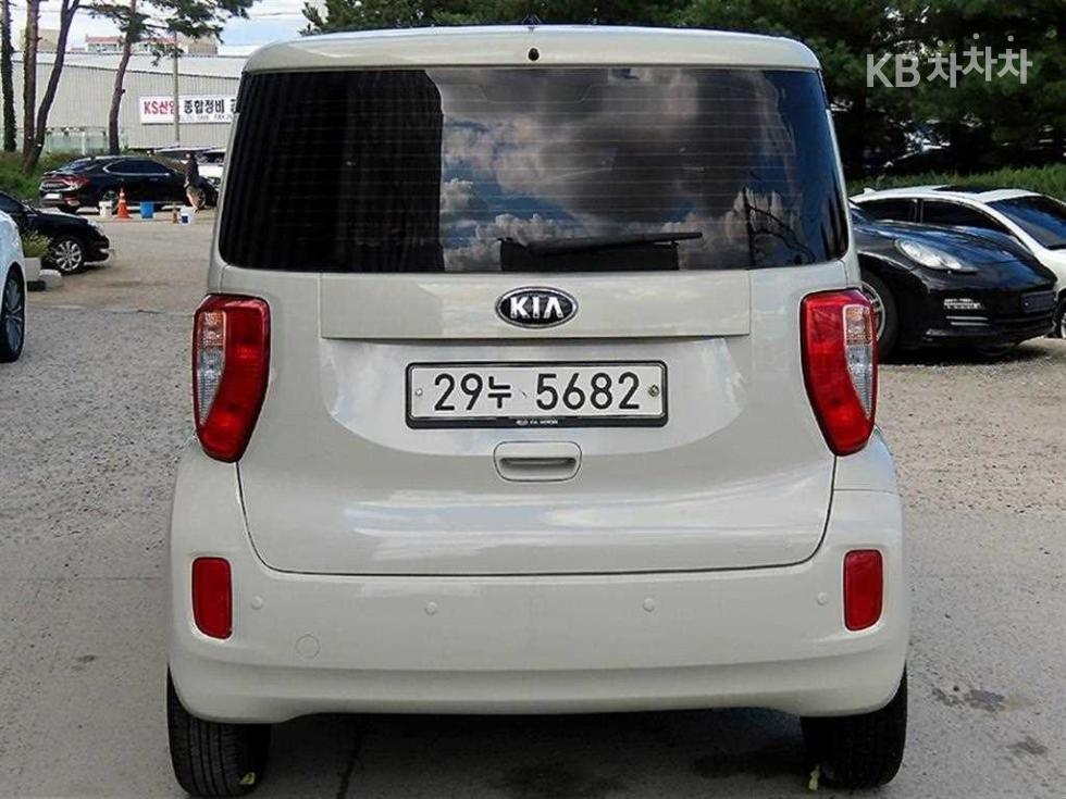 2017 - kia ray-ban