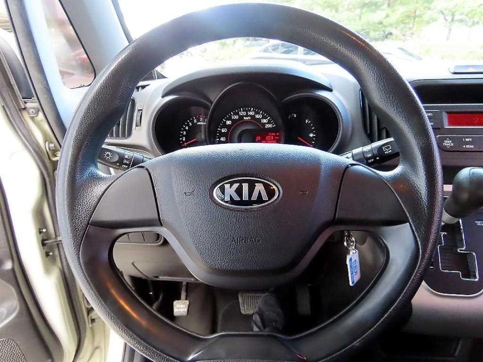 2017 - kia ray-ban