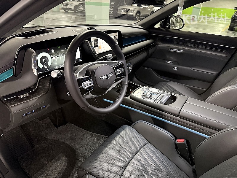 Genesis G90 — miniaturë 9