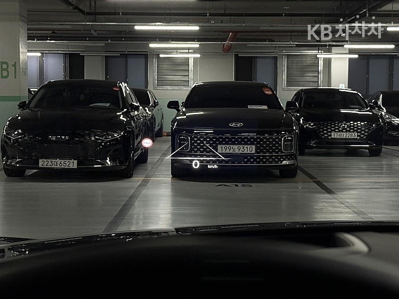 Genesis G90 — miniaturë 11
