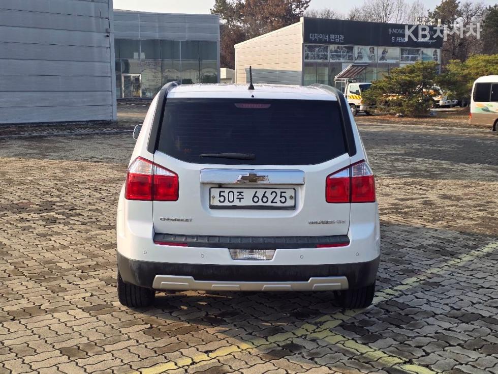 Chevrolet Orlando — miniaturë 4