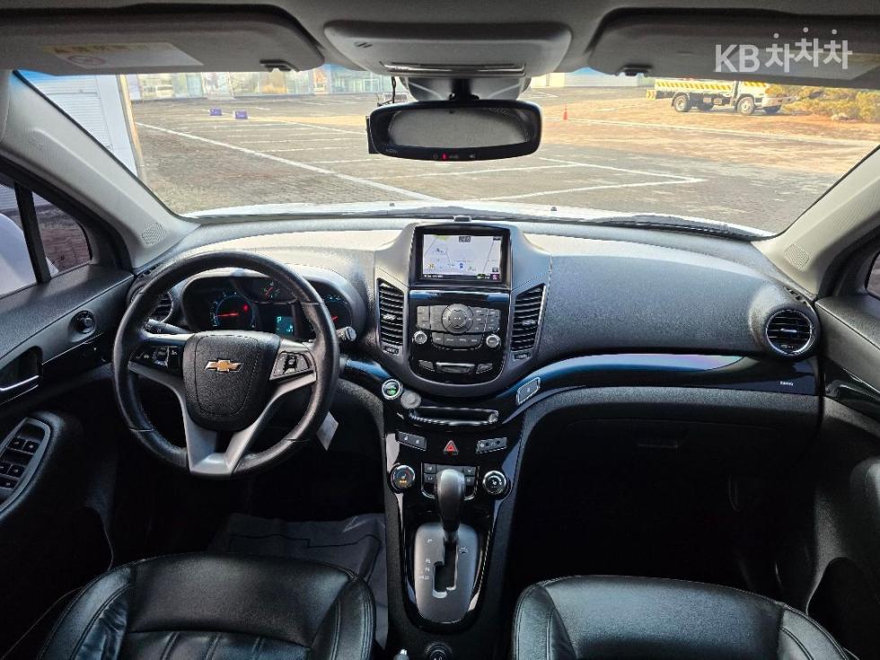 Chevrolet Orlando — miniaturë 9