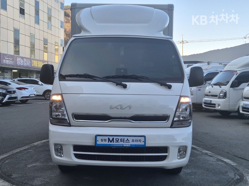 2024 - kia bongo iii