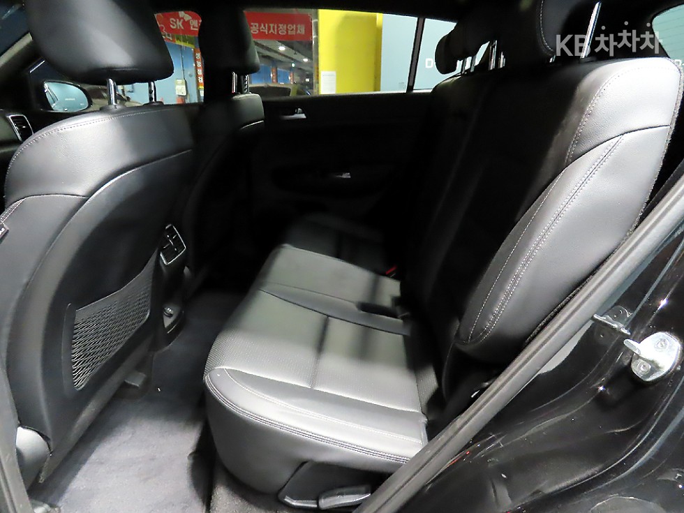 2020 - kia sportage