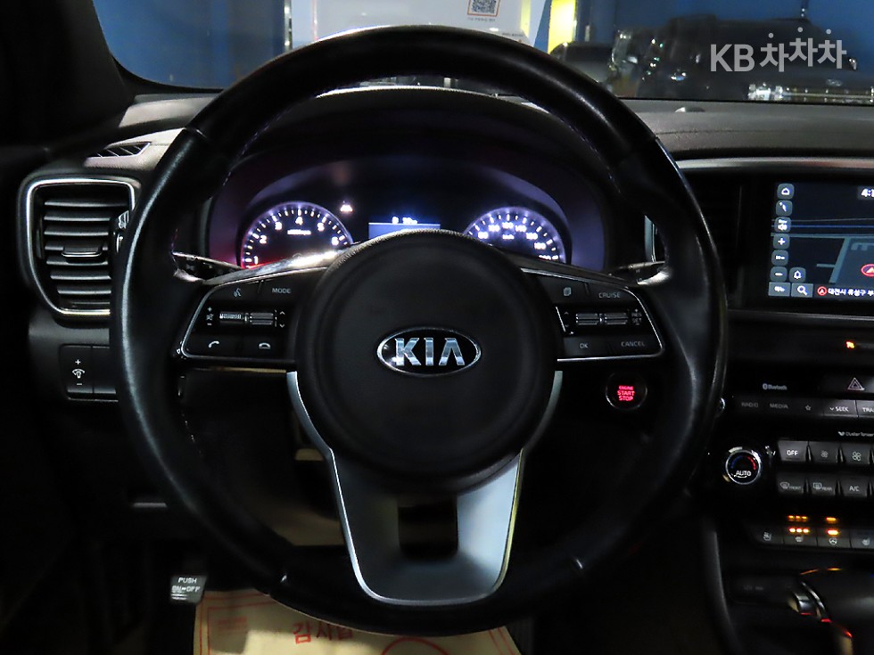 2020 - kia sportage