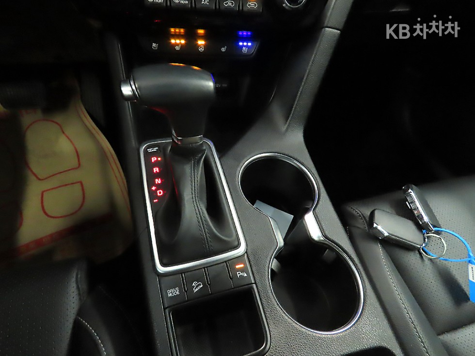 2020 - kia sportage