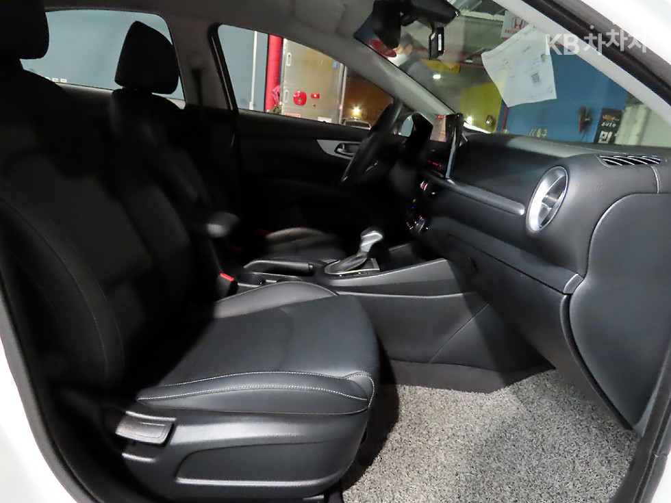 2023 - kia k3