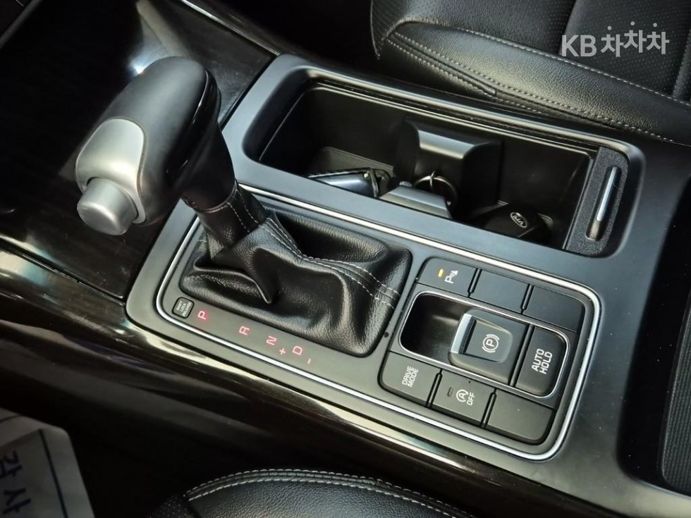 2020 - kia sorento