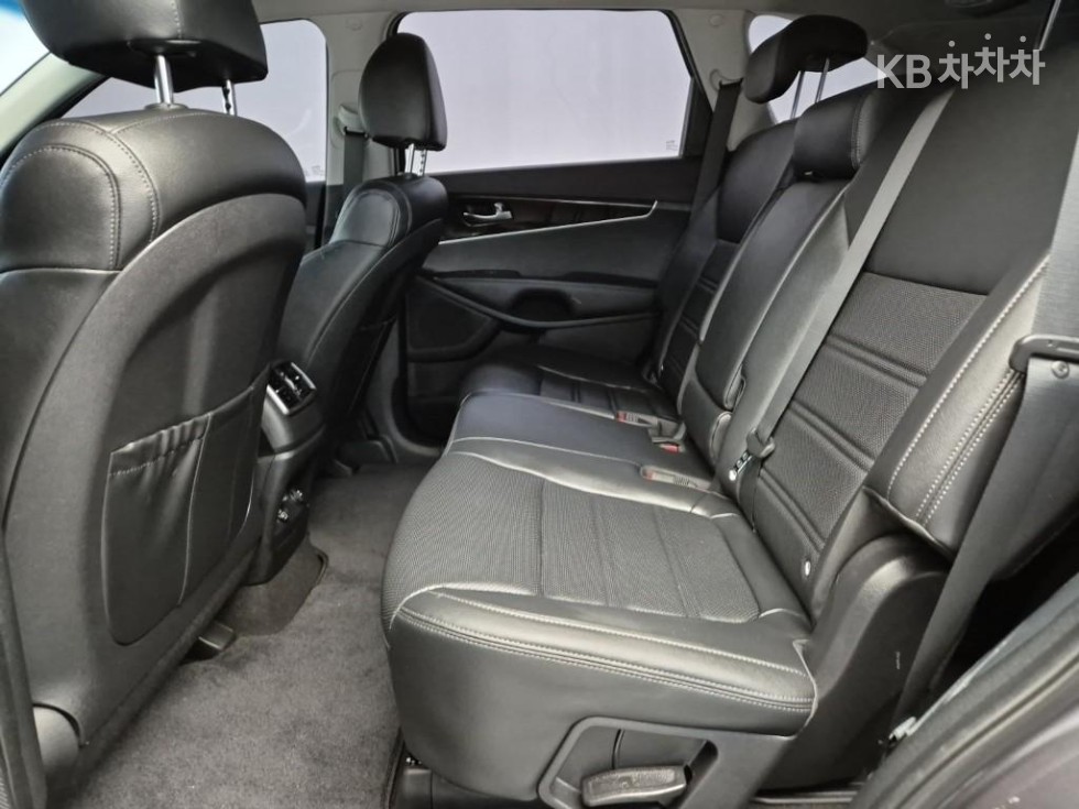 2020 - kia sorento
