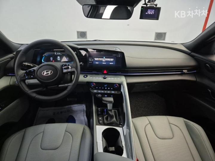 Hyundai Avante 1.6 Gasoline Modern - фото 7