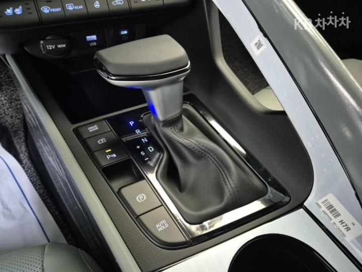 Hyundai Avante 1.6 Gasoline Modern - фото 8