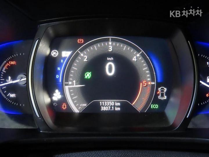 Renault QM6 2.0 2WD RE Signature 10