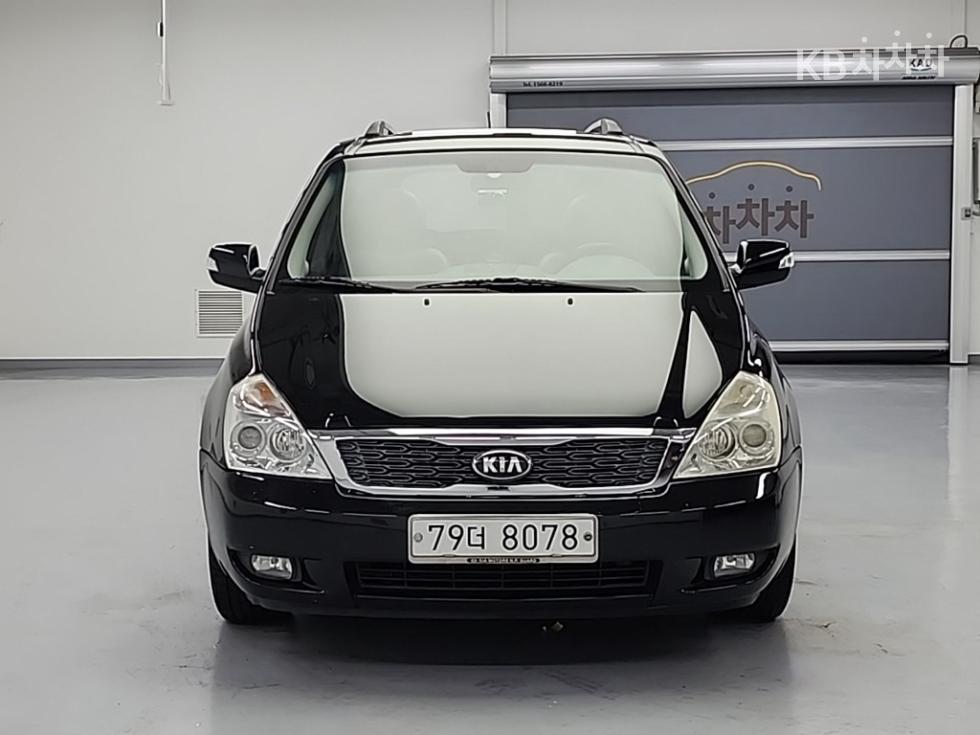 2014 - kia carnival