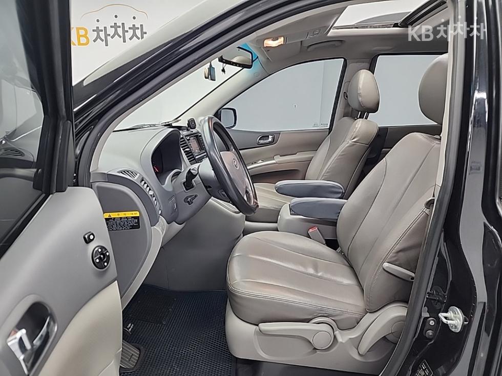 2014 - kia carnival