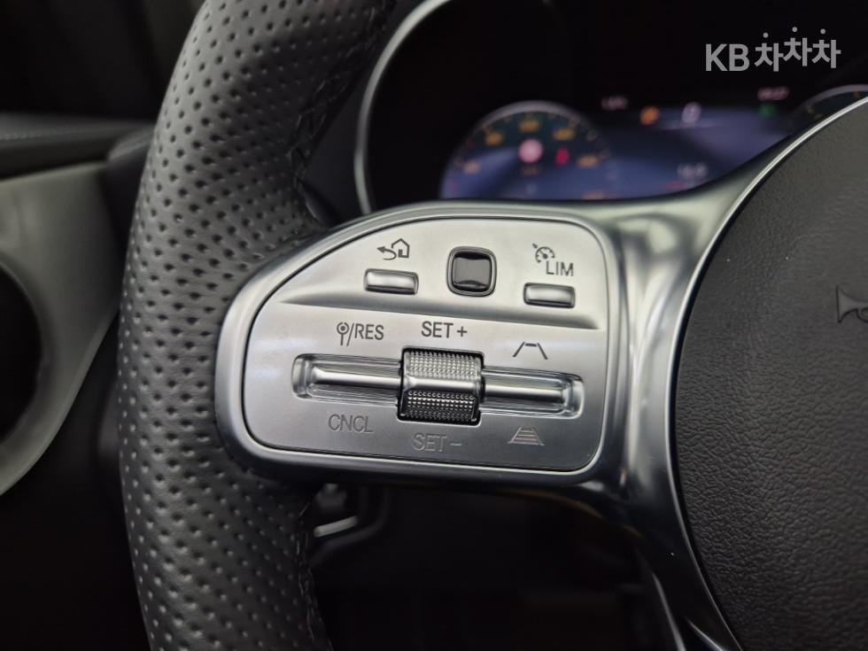 2023 - mercedes-benz c-class