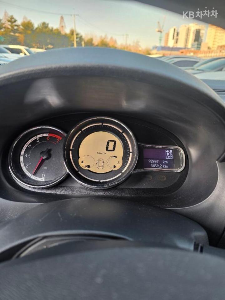 Renault SM3 Neo PE 6