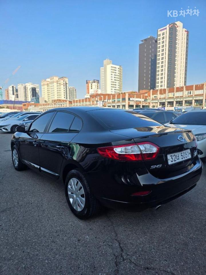 Renault SM3 Neo PE 9