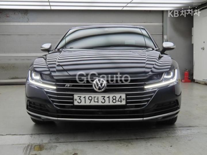 Volkswagen Arteon 2.0 TDI Prestige 3