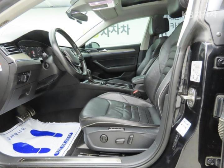 Volkswagen Arteon 2.0 TDI Prestige 6