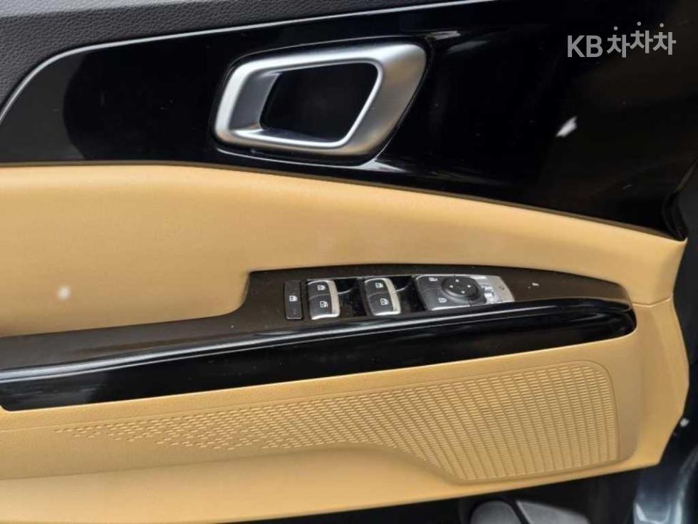 2021 - kia carnival